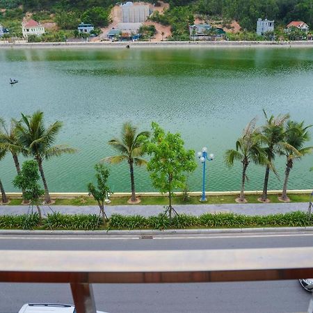 Ahoj Guest House Ha Long Eksteriør billede